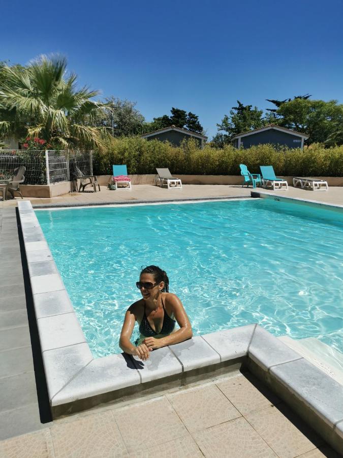 Camping Hameau Des Cannisses Gruissan Exterior photo
