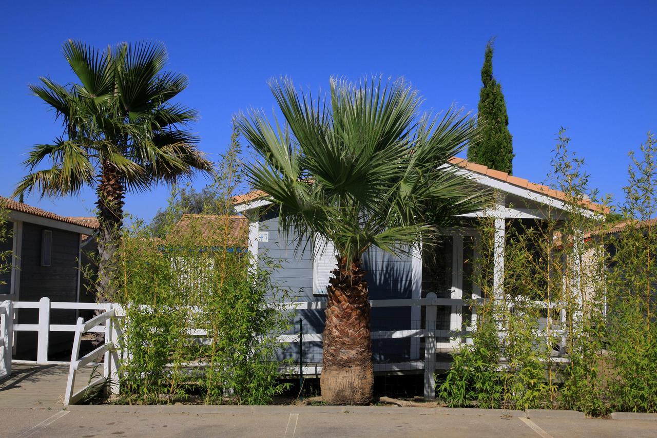 Camping Hameau Des Cannisses Gruissan Exterior photo